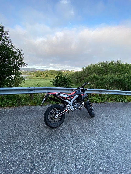 Aprilia SX 50 6 of 30
