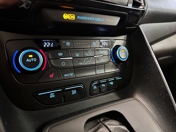 Ford Transit Connect 23 of 30