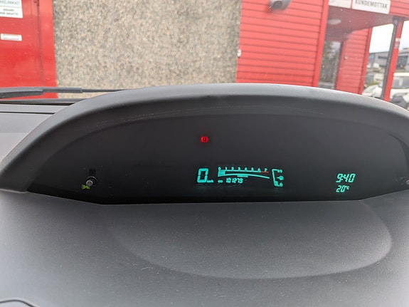 Toyota Yaris 10 of 21