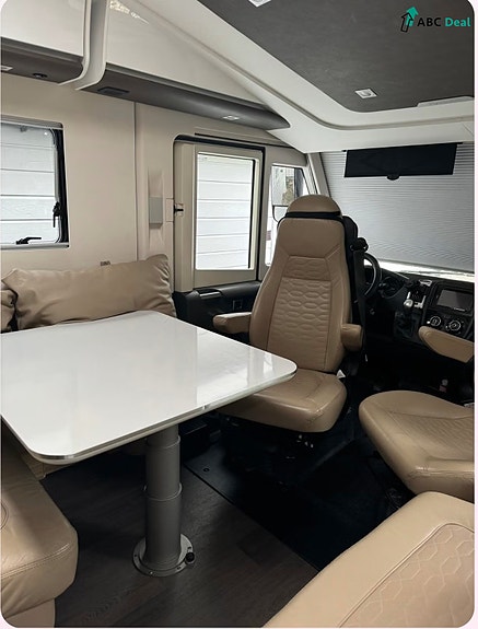 Adria Sonic Supreme I 810S | Toppmodell | Alde | Solcelle | Skinn | Utv.dusj | V.hjul | 9 of 30
