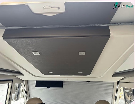 Adria Sonic Supreme I 810S | Toppmodell | Alde | Solcelle | Skinn | Utv.dusj | V.hjul | 13 of 30
