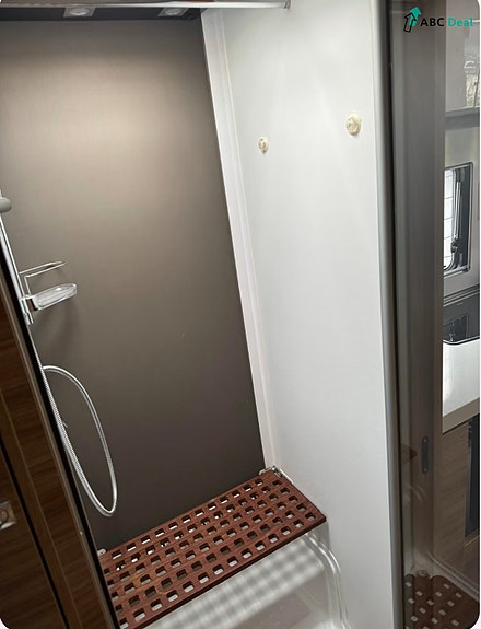Adria Sonic Supreme I 810S | Toppmodell | Alde | Solcelle | Skinn | Utv.dusj | V.hjul | 21 of 30
