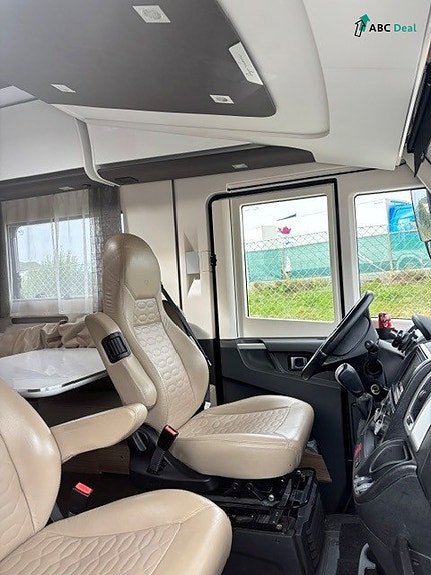 Adria Sonic Supreme I 810S | Toppmodell | Alde | Solcelle | Skinn | Utv.dusj | V.hjul | 7 of 30