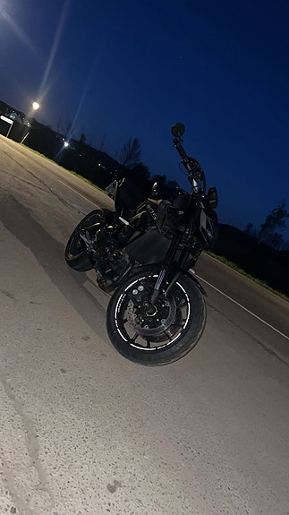 Yamaha MT-09 10 of 10