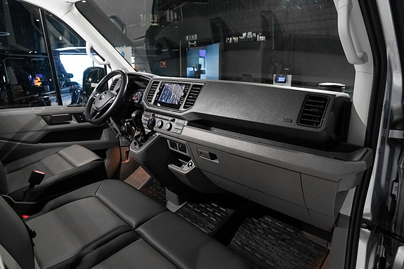 Volkswagen Crafter 30 of 30