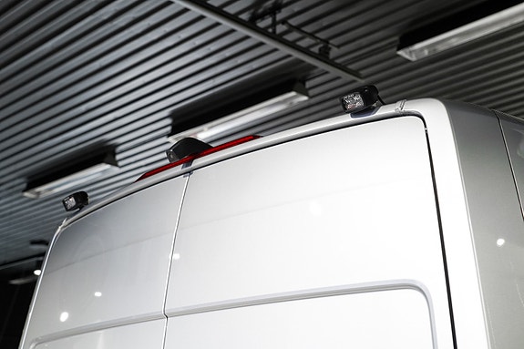 Volkswagen Crafter 9 of 30