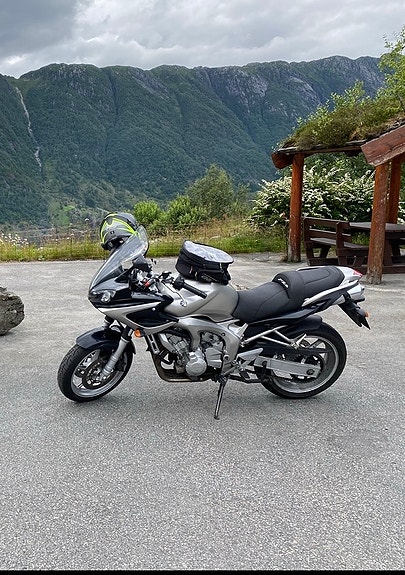 Yamaha FZ6 6 of 10