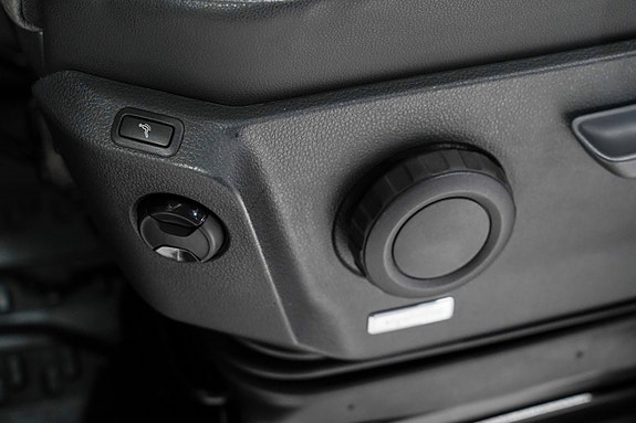 Volkswagen Crafter 30 of 30