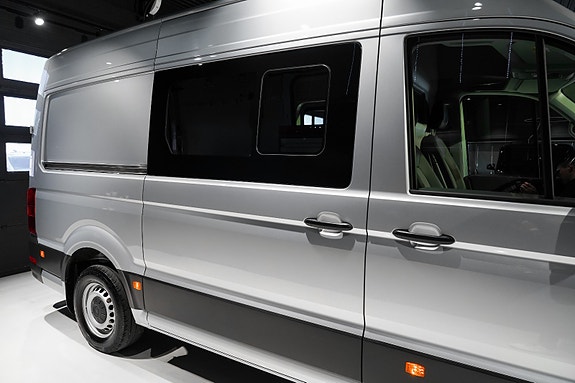 Volkswagen Crafter 12 of 30
