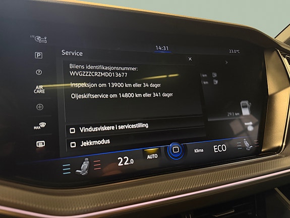 Volkswagen Touareg 21 of 30