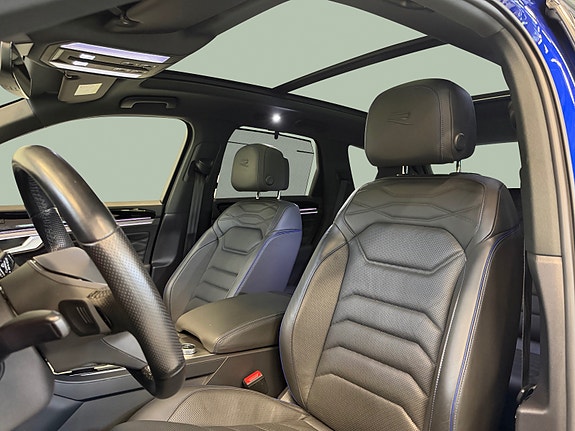 Volkswagen Touareg 11 of 30
