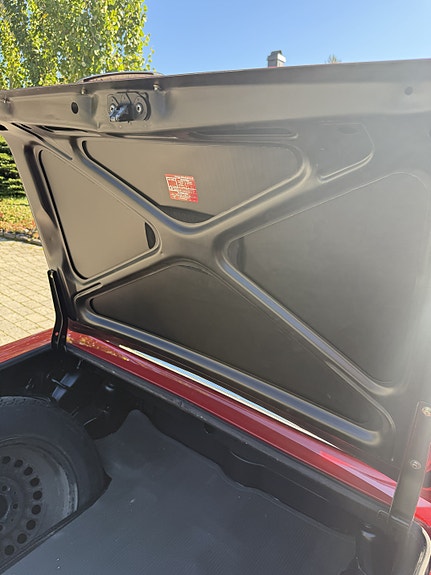 Mercedes-Benz 230 SL 14 of 16