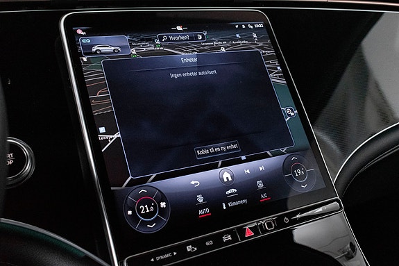 Mercedes-Benz EQE SUV 19 of 23
