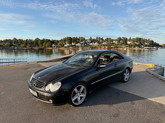 Mercedes-Benz CLK200 10 of 20