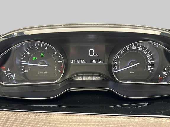Peugeot 2008 15 of 23