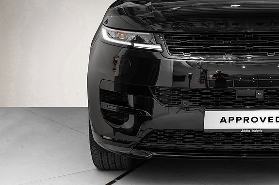Land Rover Range Rover Sport 3 of 30