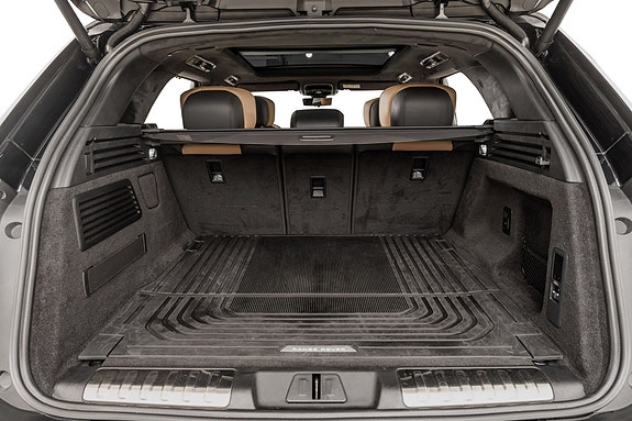 Land Rover Range Rover Sport 30 of 30