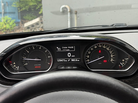 Peugeot 208 15 of 22