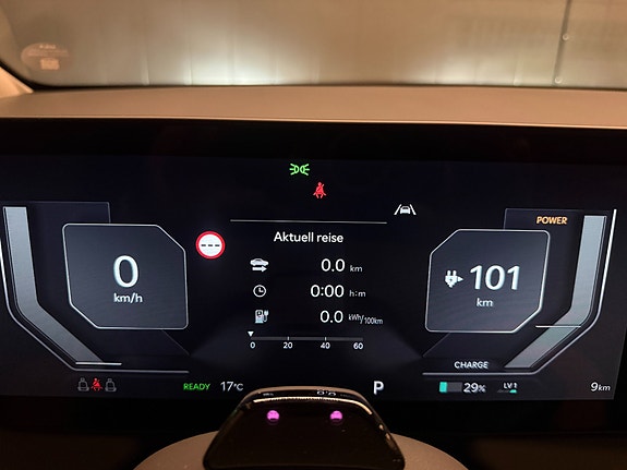 Kia EV3 8 of 28