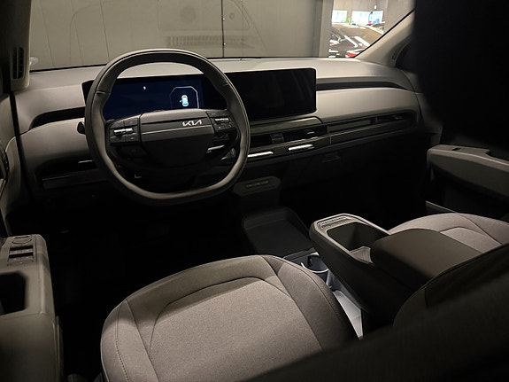 Kia EV3 6 of 28