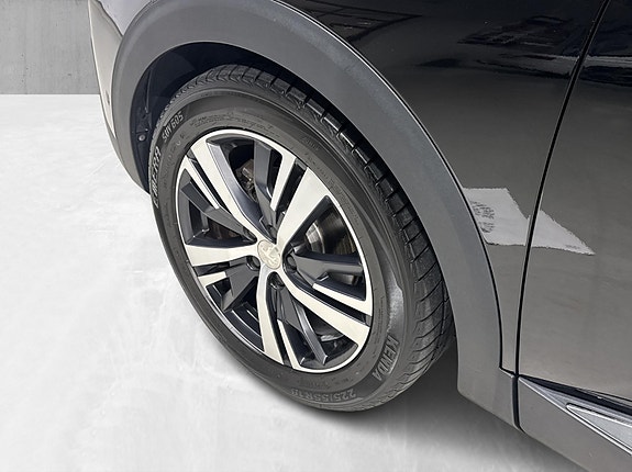 Peugeot 3008 8 of 30