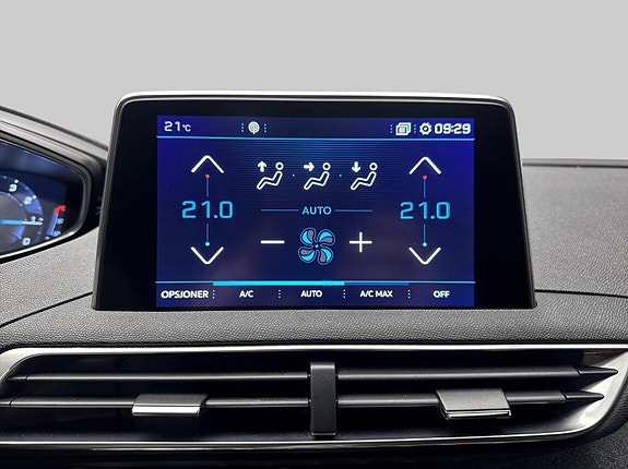 Peugeot 3008 26 of 30
