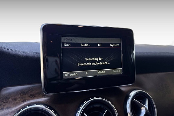 Mercedes-Benz GLA220 d 22 of 30