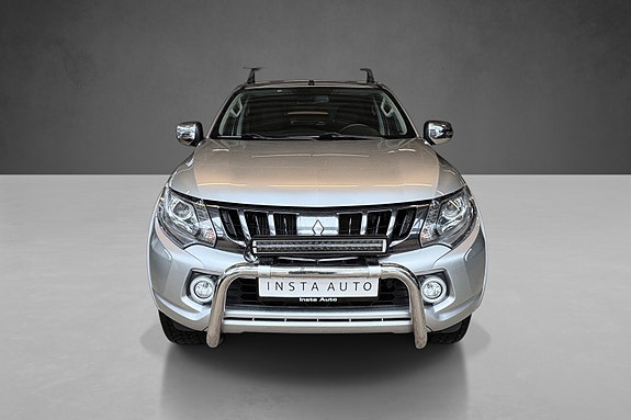 Mitsubishi L200 9 of 26