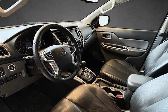 Mitsubishi L200 19 of 26