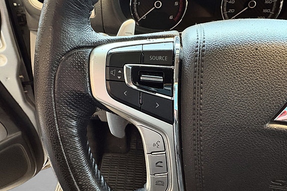 Mitsubishi L200 12 of 26