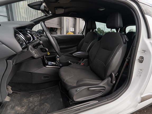 Citroen DS3 17 of 30