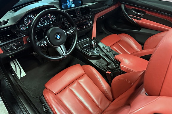 BMW M4 11 of 30
