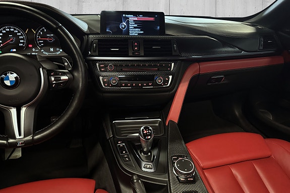 BMW M4 20 of 30