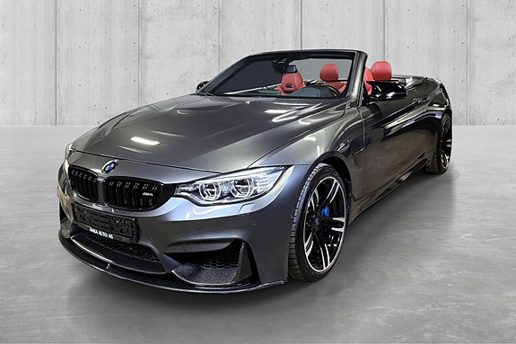 BMW M4 10 of 30