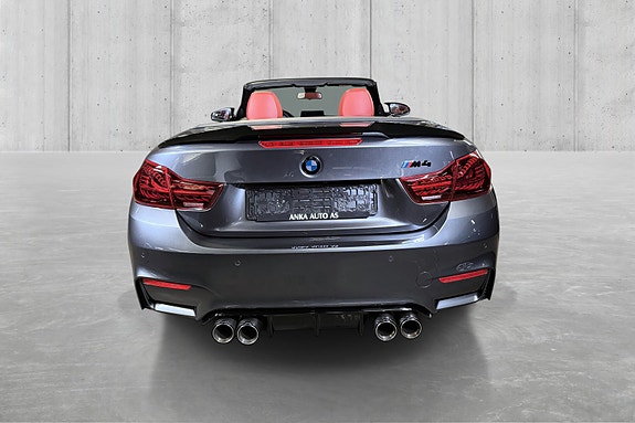 BMW M4 7 of 30