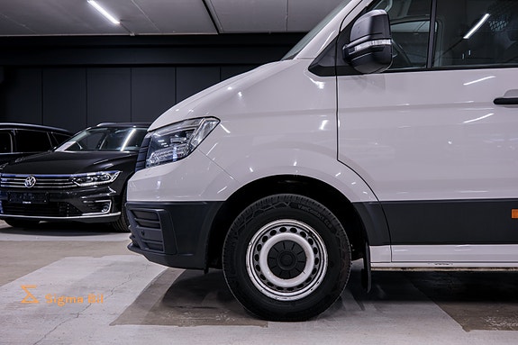 Volkswagen Crafter 8 of 30