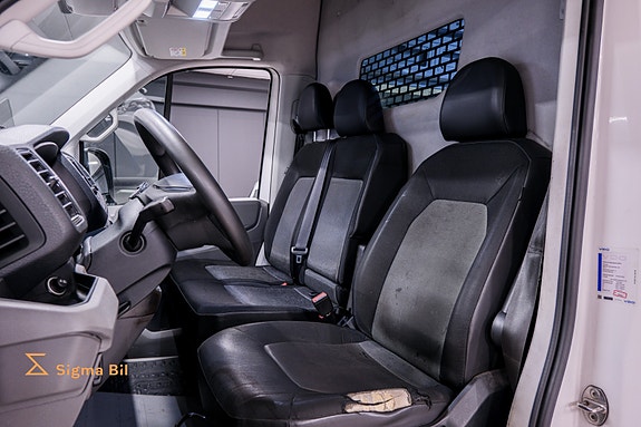 Volkswagen Crafter 22 of 30