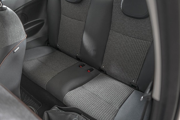 Fiat 500 10 of 18