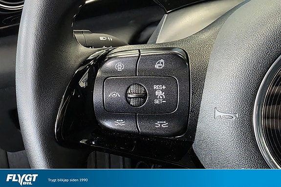 BYD Dolphin 10 of 29