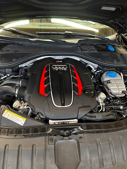 Audi RS6 10 of 12