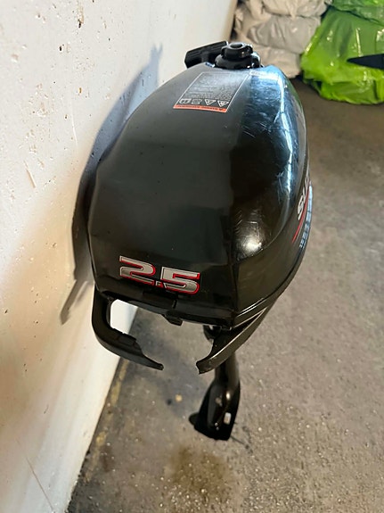 Suzuki DF2.5 4-takt 2019 – svært lite brukt 7 of 9