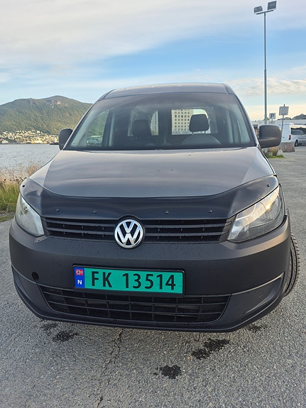 Volkswagen Caddy Maxi 10 of 17