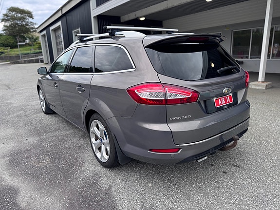 Ford Mondeo 11 of 30