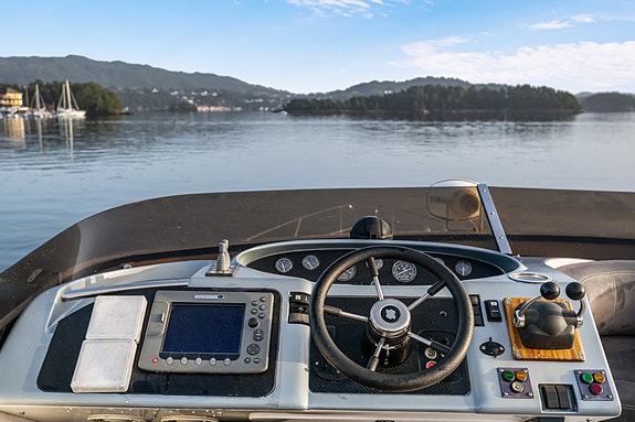 Princess 440 - 3 lugarer, oppgradert, forlenget plattform, generator, passarelle 16 of 30