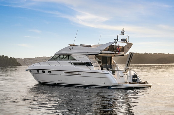 Princess 440 - 3 lugarer, oppgradert, forlenget plattform, generator, passarelle 4 of 30