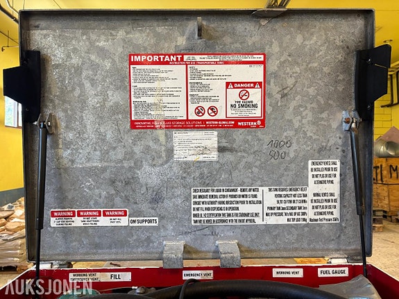Andre Western Global 10TCG-GLB dieseltank 949 liter med PIUSI pumpe 8 of 14