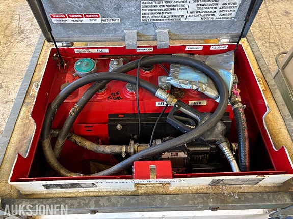 Andre Western Global 10TCG-GLB dieseltank 949 liter med PIUSI pumpe 12 of 14