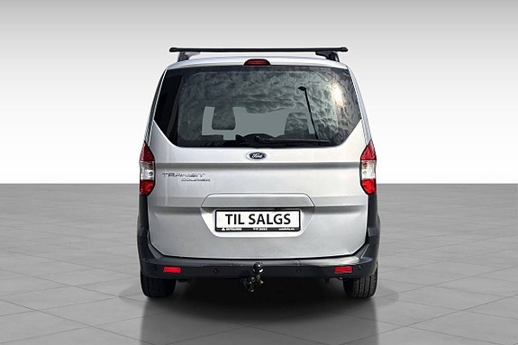 Ford Transit Courier 6 of 20