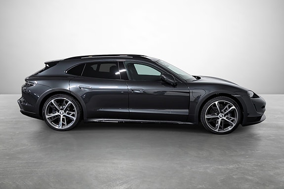 Porsche Taycan 5 of 28