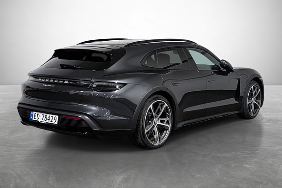 Porsche Taycan 6 of 28